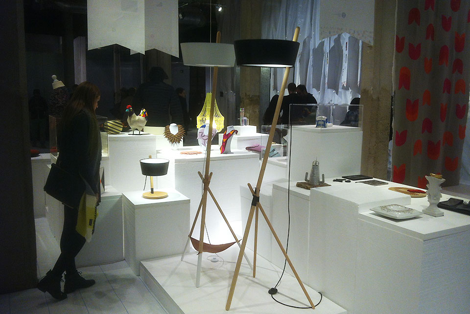 woodendot-bienal-iberoamericana-diseño-2014-ka-lamp-05