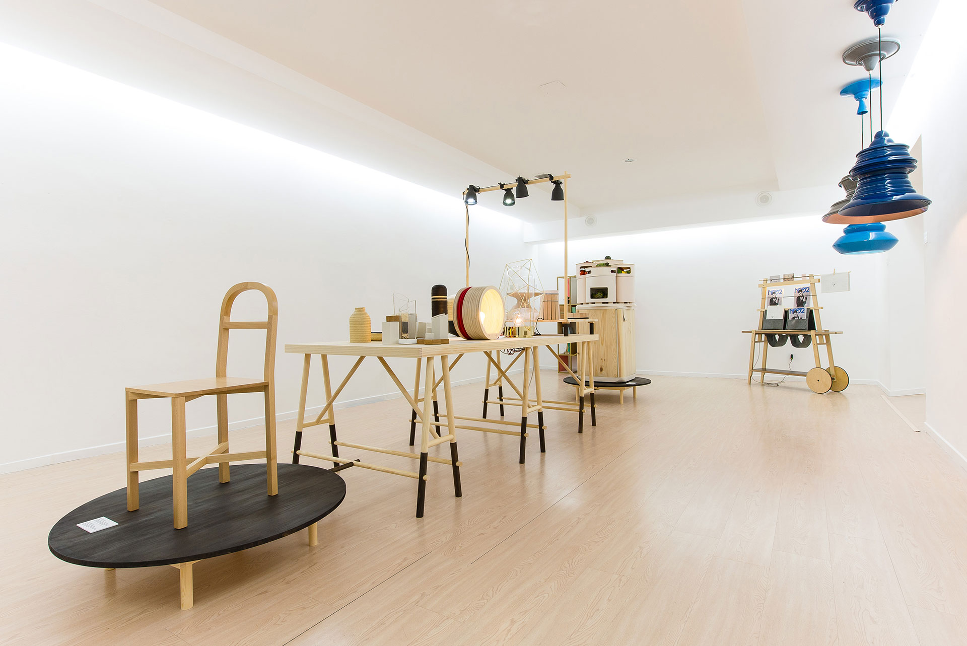 woodendot-madtastic-milan-design-week-2013-small-ka-lamp-01