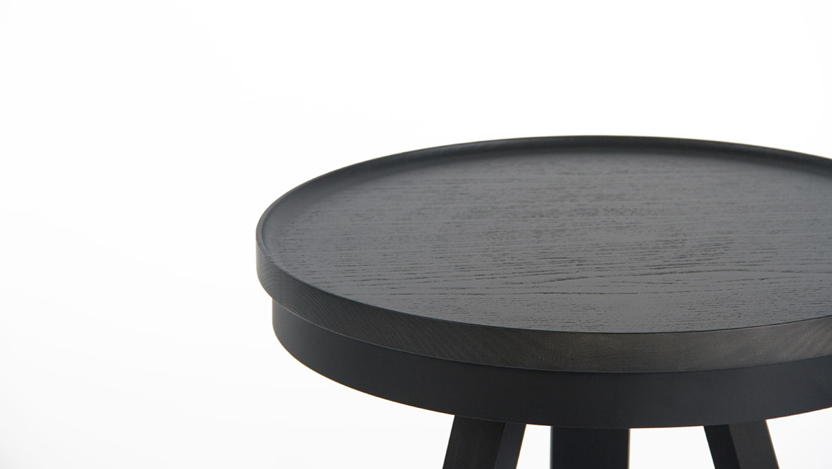 woodendot-small-black-batea-tray-table-detail woodendot-small-black-batea-tray-table-detail
